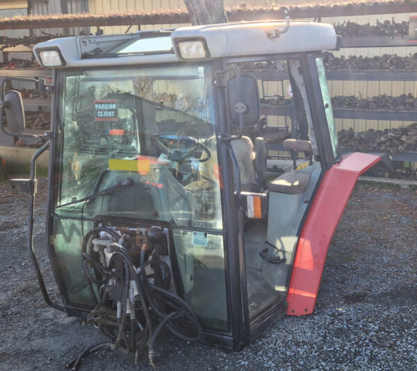 CABINE MASSEY FERGUSON 6140 – Image 2