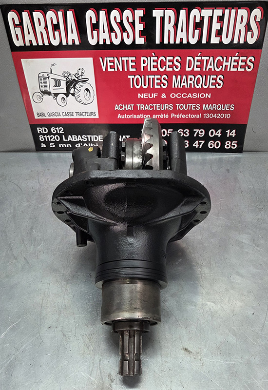 NEZ DE PONT MASSEY FERGUSON 6255 RAPPORT 8/36