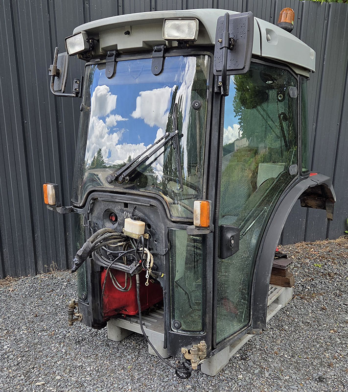 CABINE MASSEY FERGUSON 3435V