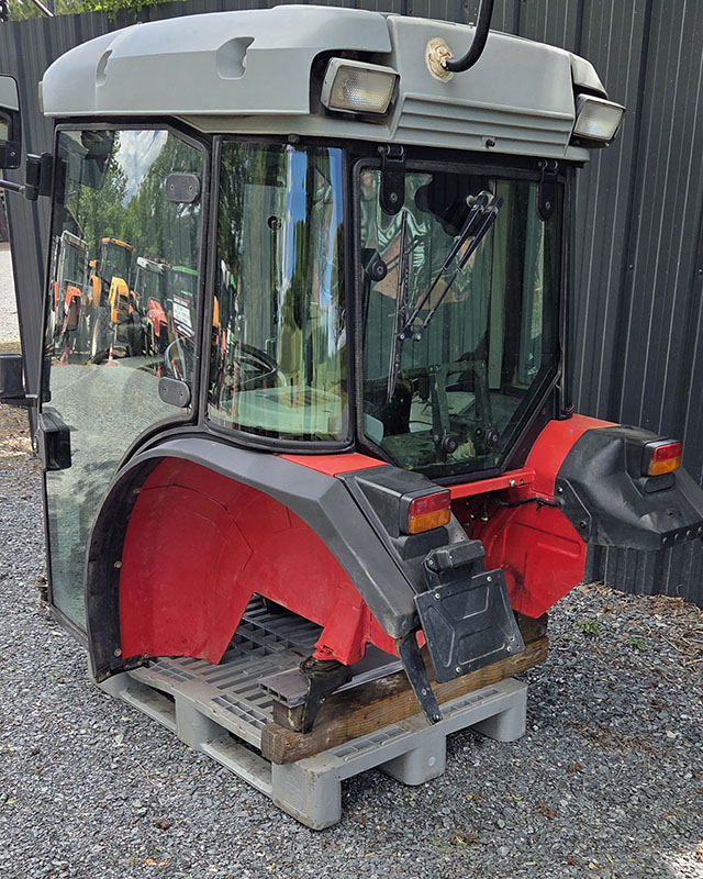 CABINE MASSEY FERGUSON 3435V – Image 2